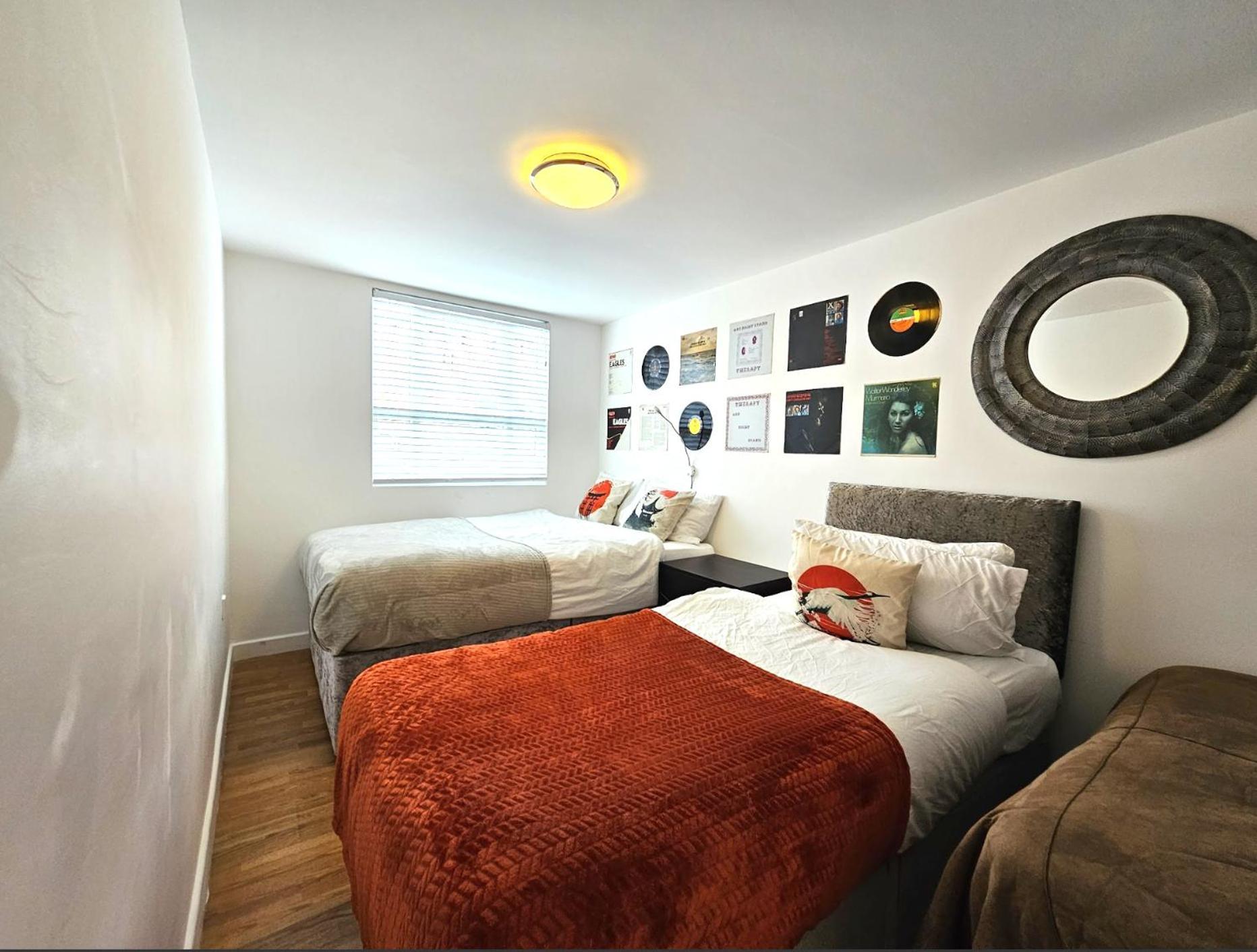 Sidemersey Livings - Spacious Loft For Bigger Groups - Very Central And Cosy Liverpool Exterior photo